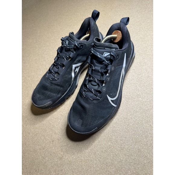 Nike Terra Kiger 9 Trail Running Shoes Black Silver DR2694-001 Mens 10 main image 5